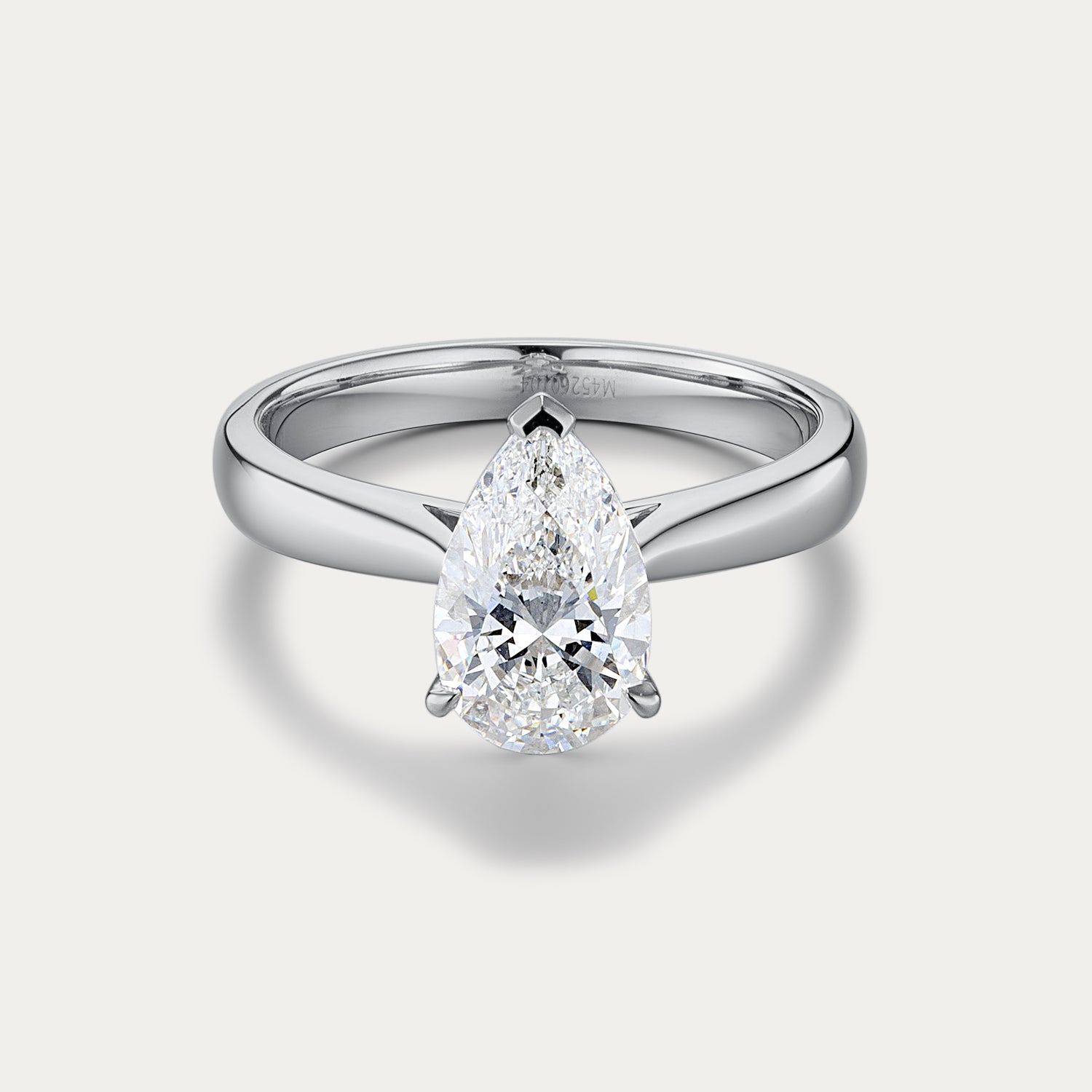 Soi Solitaire White Diamond Ring Drop