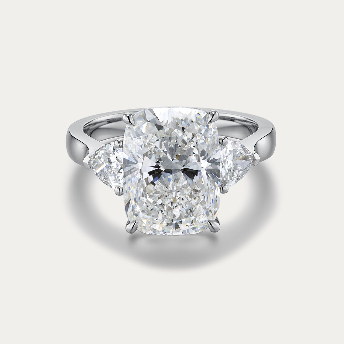 Soi Troi Cushion-Cut Diamond Three-Stone Ring