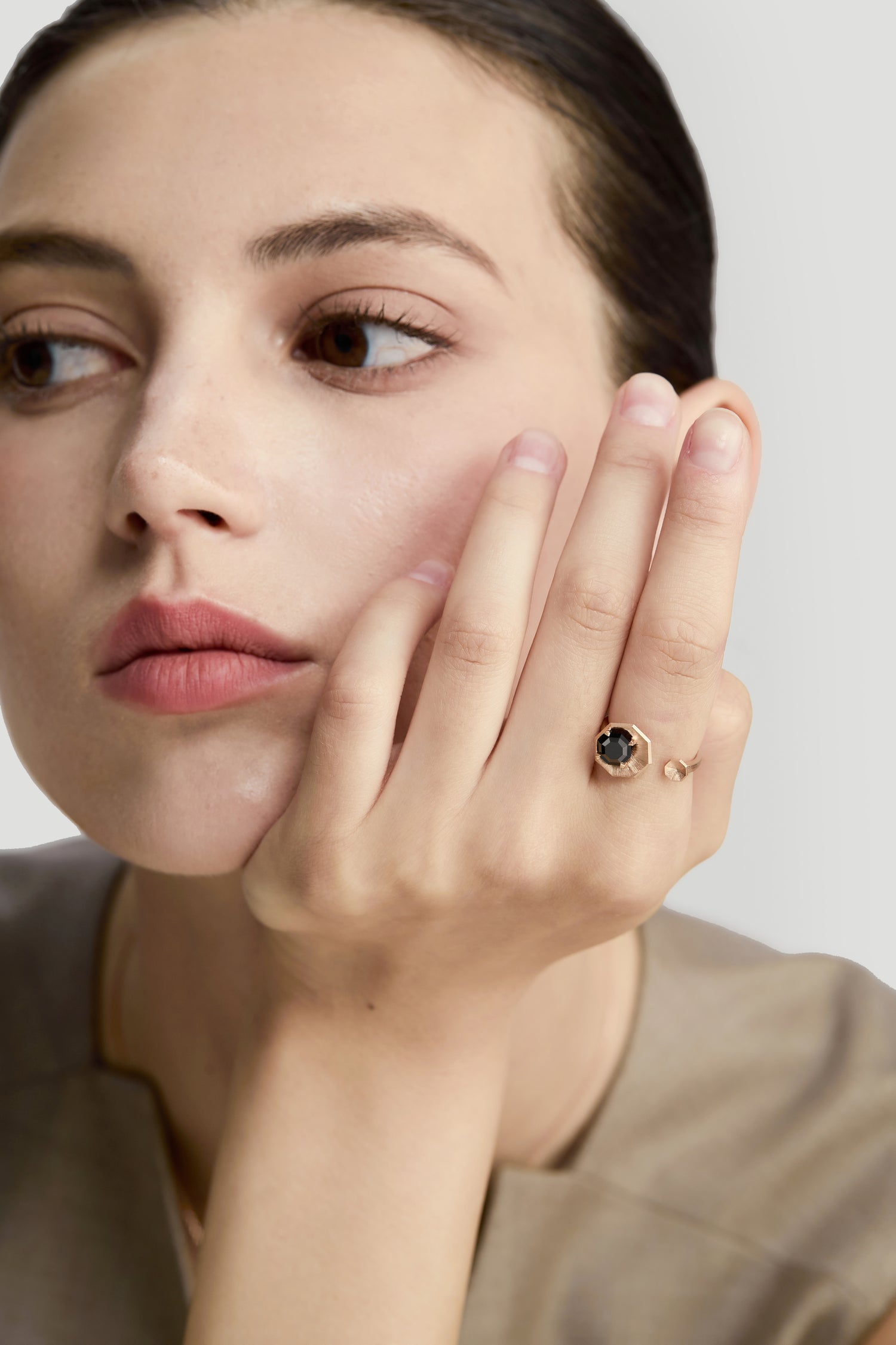MIRA NOIR LUNAR ECLIPSE Ring