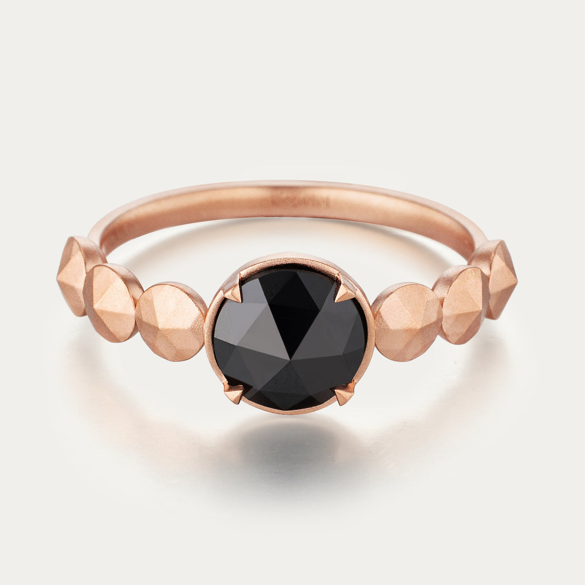 MIRA NOIR PREMIUM RIPPLE Ring