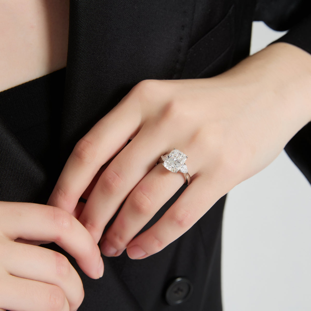 Soi Troi Cushion-Cut Diamond Three-Stone Ring