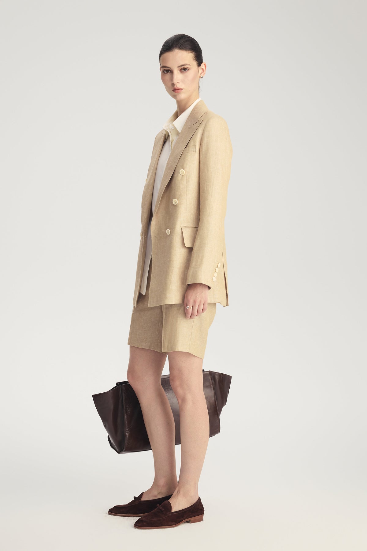 MIRA Metallic Linen Bermuda Shorts in Desert Titanium – view 2