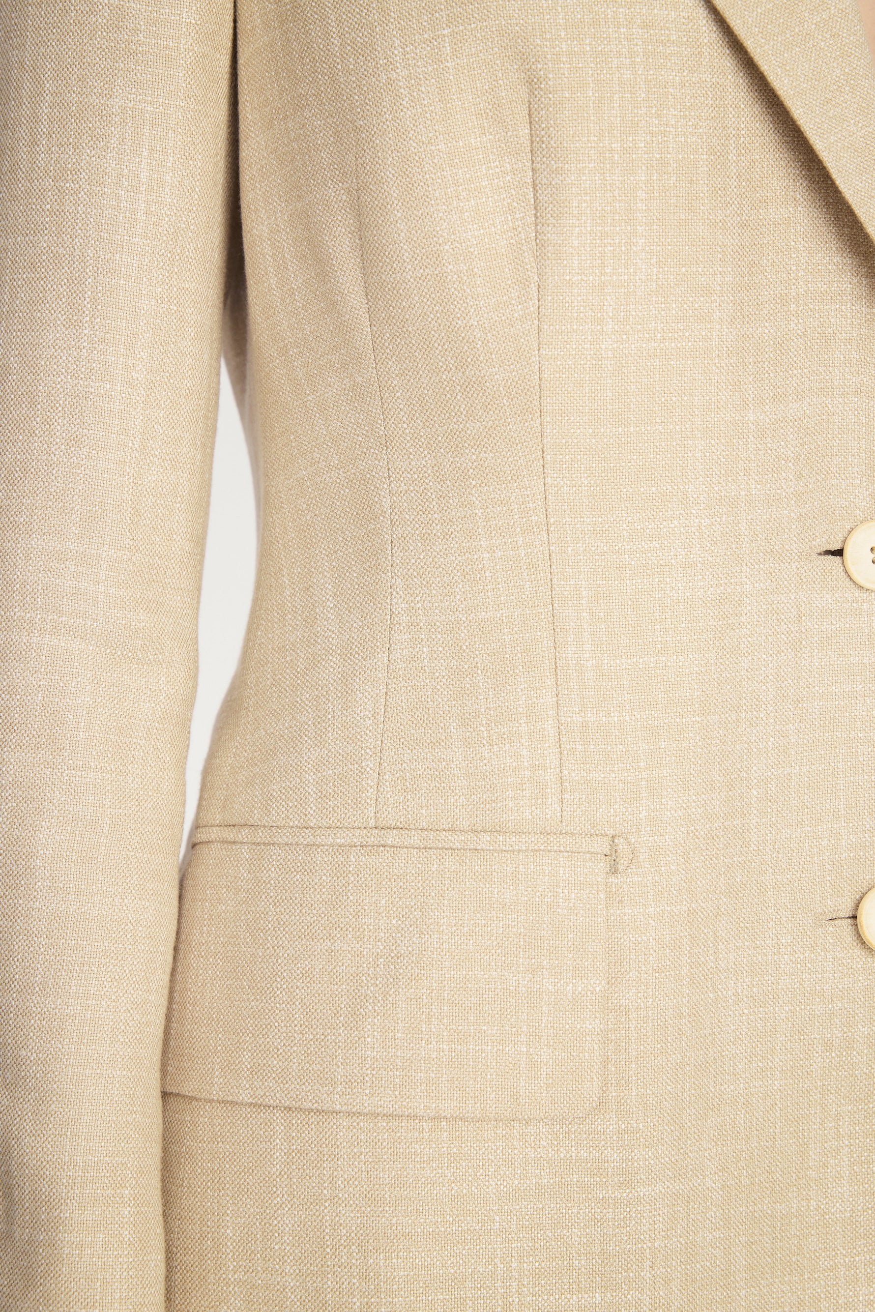 MIRA Viscose Tailored Single-Breasted Blazer in Oatmeal – view 4
